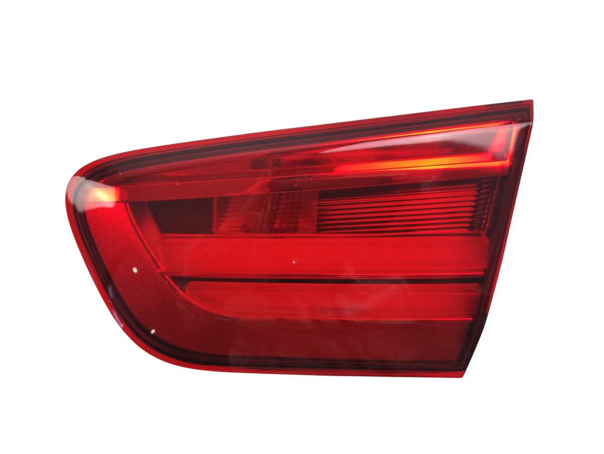 BMW 1er Original Rückleuchte Innenposition/Nebelschluss LED Rechts 63217359020