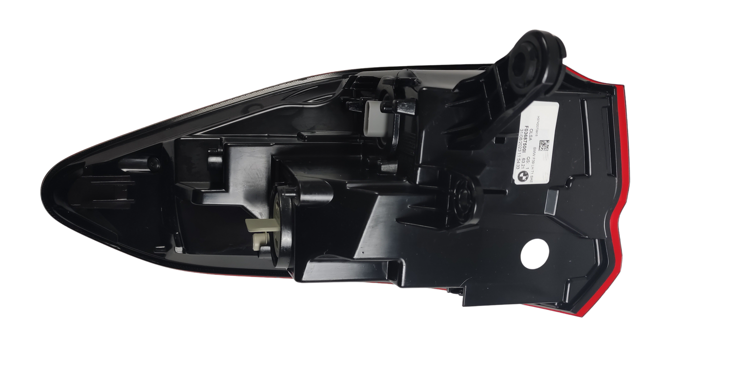 BMW X2 Originale Fanale posteriore esterno sinistro SAE 63217420739