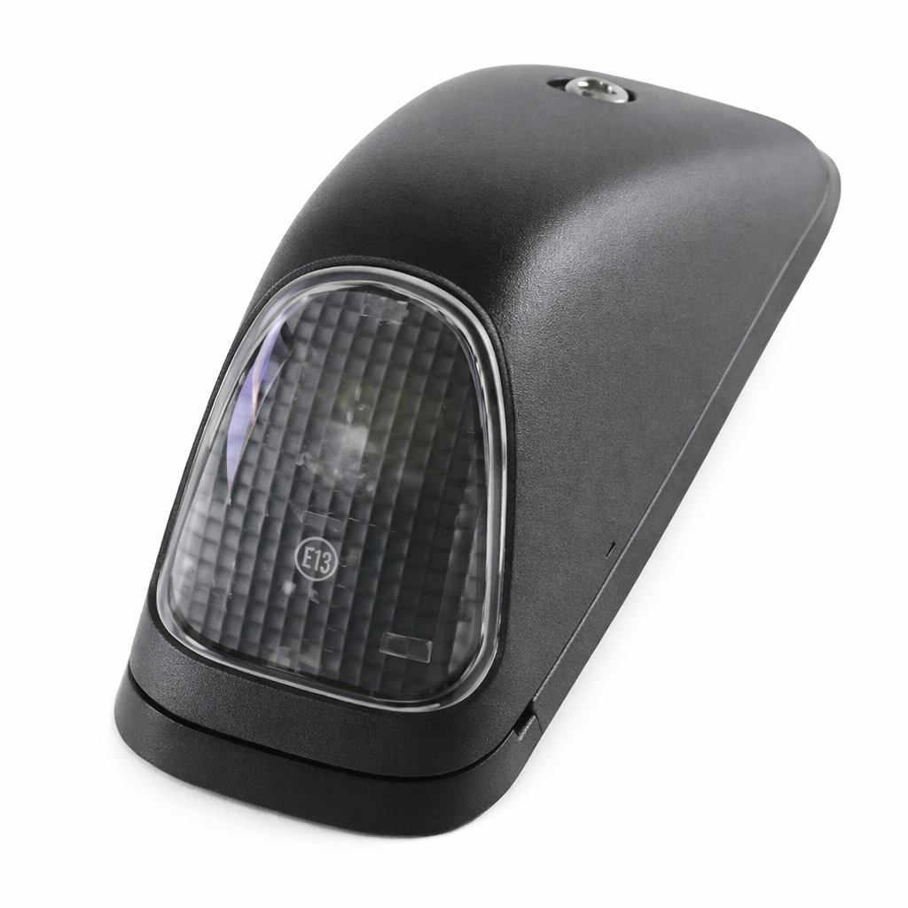 FIAT MERCEDES 28205056 LED Kabineneinstiegsleuchte links