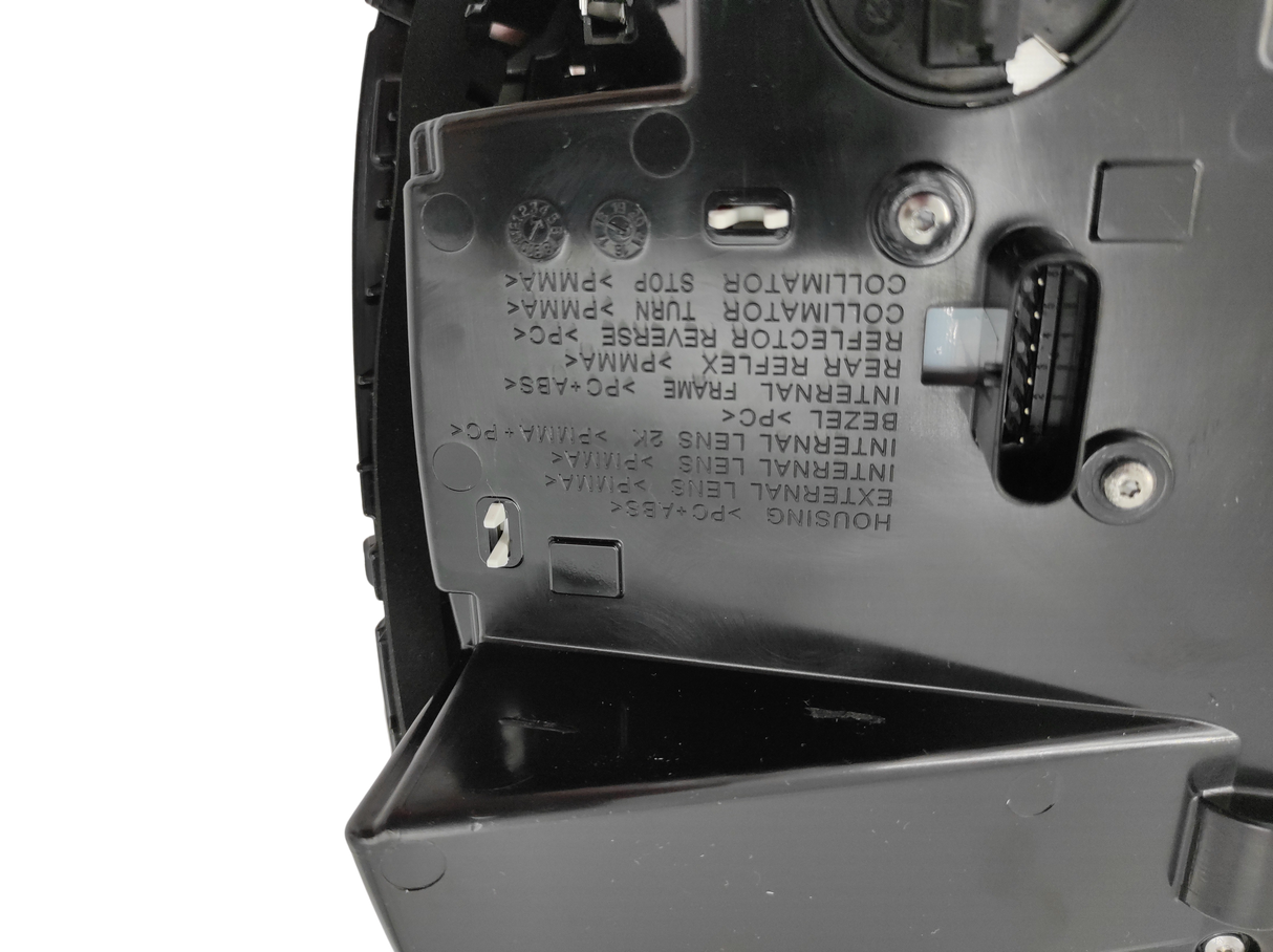 MINI F55-F56-F57 LCI Original Linkes Rücklicht 63217435133