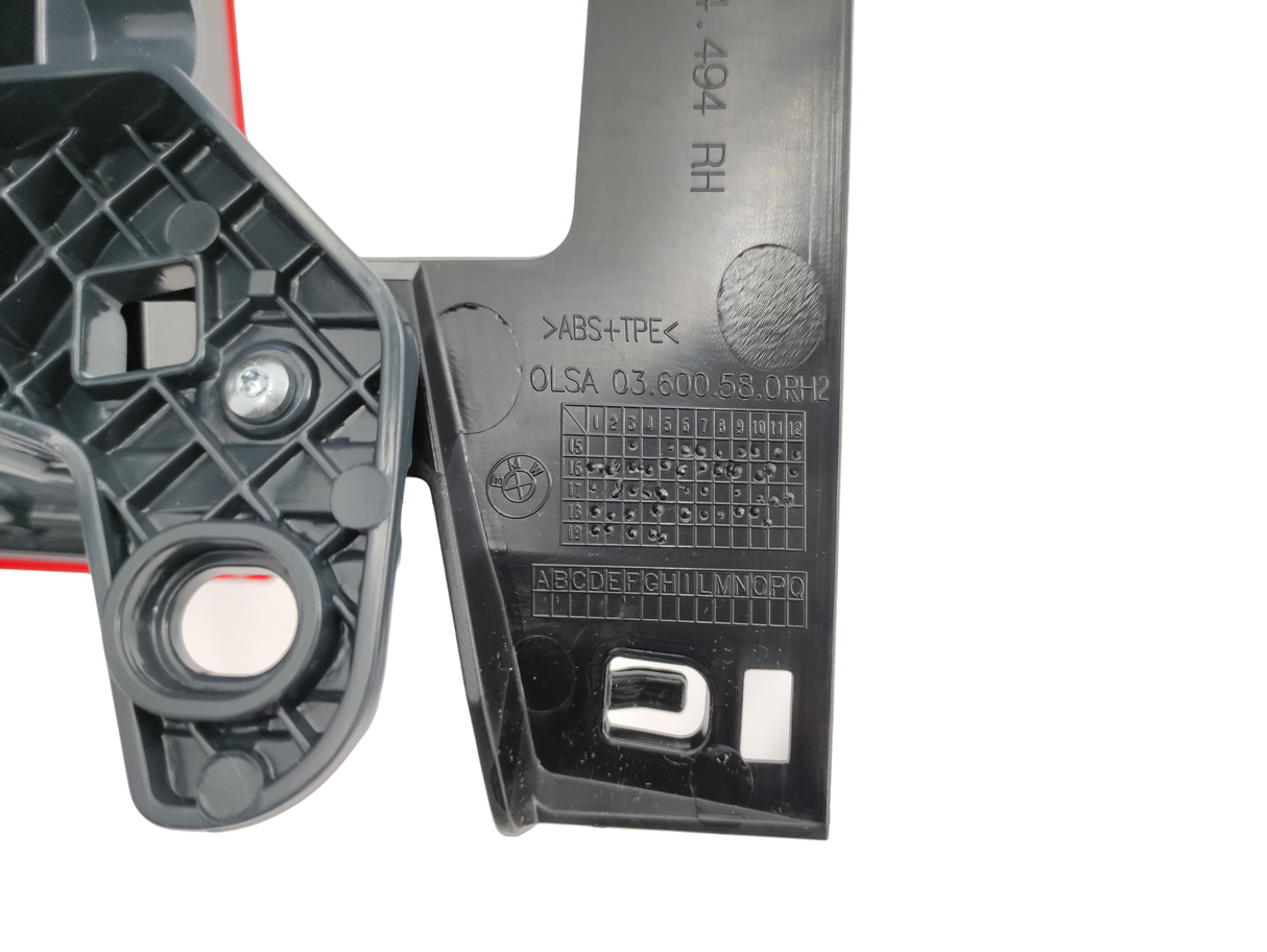 BMW SERIE 1  Fanale Posteriore Esterno Retromarcia LED DX   63217359018